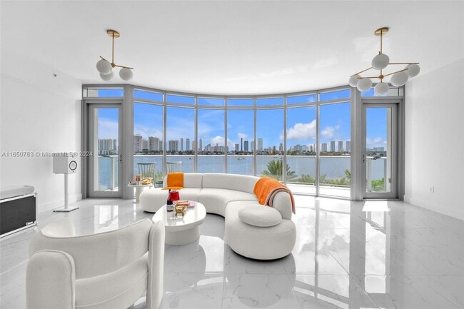 Building Photo - 17111 Biscayne Blvd Unit # 411 Rental