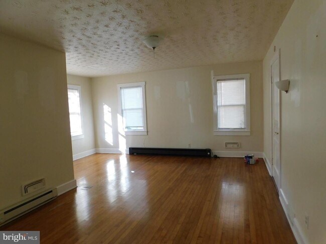 Photo - 536 N Loudoun St