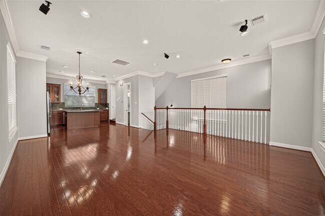 Photo - 3308 Clearview Cir