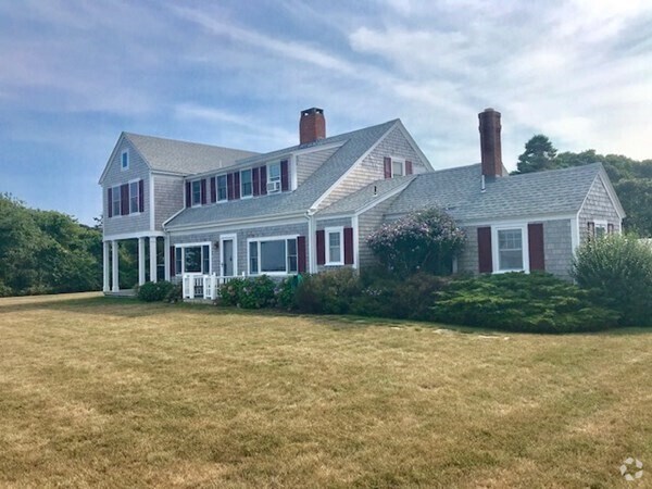 Building Photo - 17 Edgartown Bay Rd Rental