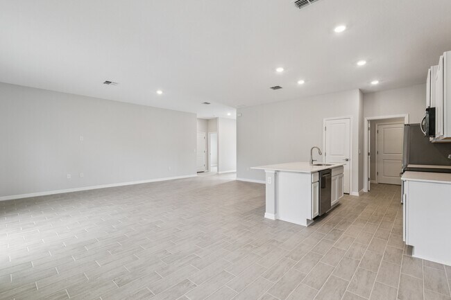 Photo - 393 Marion Oaks Golf Rd