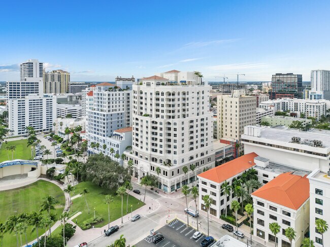 Photo - 201 S Narcissus Ave Condo Unit 605