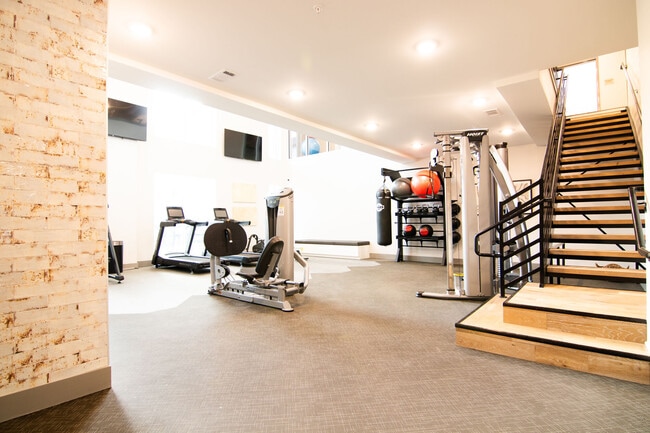 The Ravelle at Ridgeview apartments — community photo