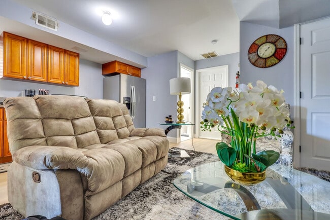 501 Clinton Ave Unit SI ID1592224P