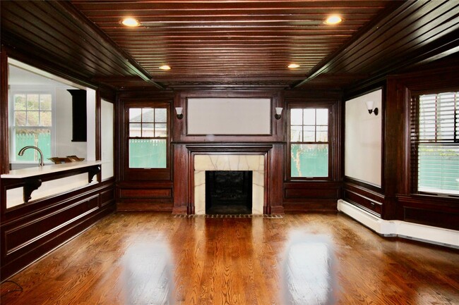 Photo - 158 Woodbine Ave Apartment Unit 2