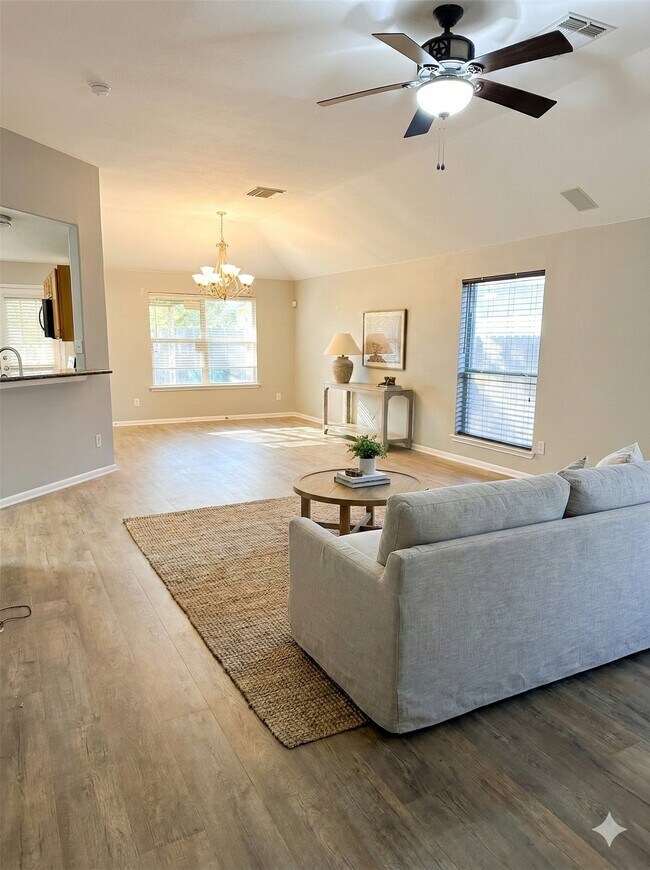 Photo - 2882 Sun River Ln