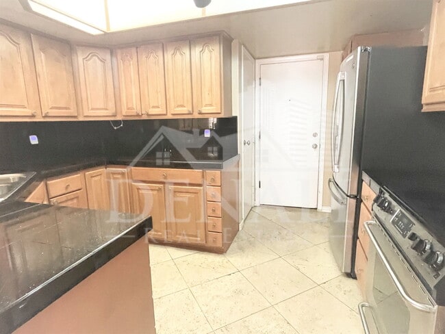Photo - 3030 Hayden Rd