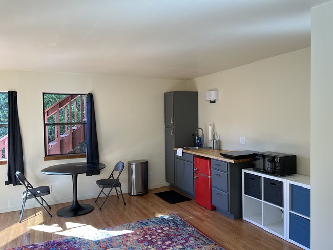 Photo - Stonewall Studio