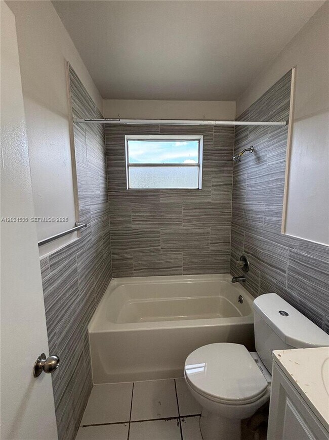 Photo - 14120 NW 24th Ct Unit 303