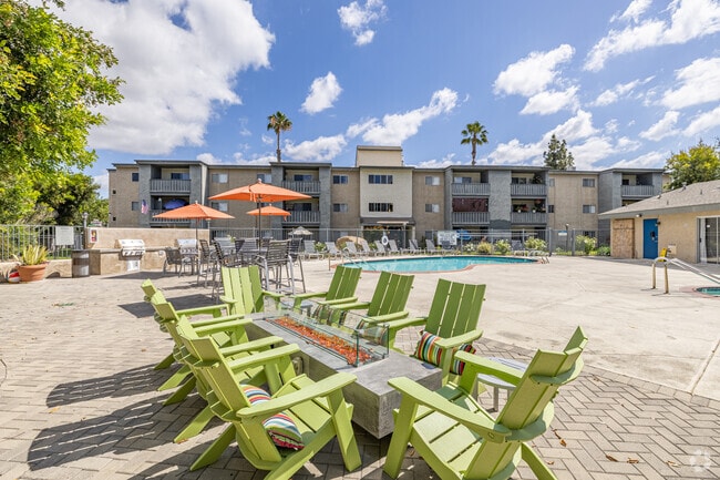 Pool Seating - Hendrix Apartments - A 55+ Lifestyle Community