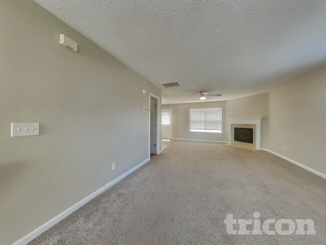 33 Abbey Ln