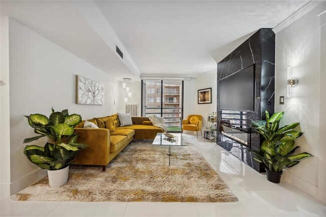 Photo - 3525 Sage Rd Unit 1713