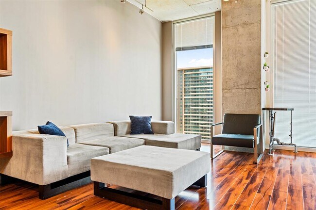 Photo - 360 Nueces St Unit 2006