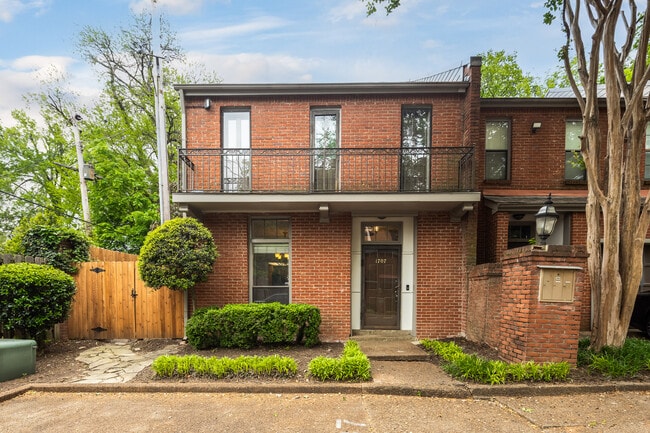 Building Photo - 1707 Belvedere Ct