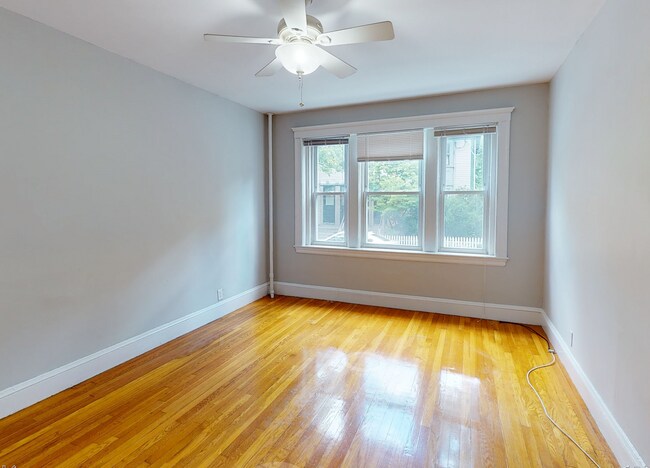 Photo - 101 Chelsea St Unit U2 3-bed  2