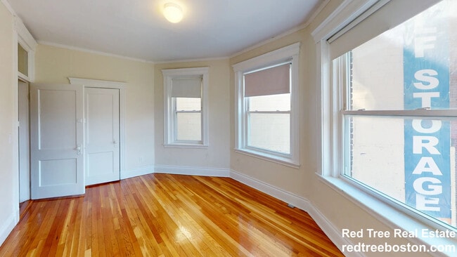 Photo - 1350 Commonwealth Ave Unidad 8