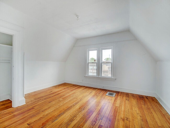Photo - 444 N Broad St Unit 444 North Broad Street 2nd & 3rd Fl