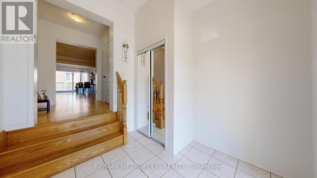 Photo - 147 John Davis Gate