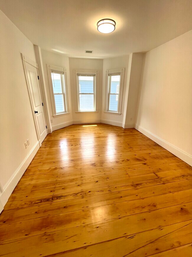 Photo - 39 Goldsmith St Unit 3