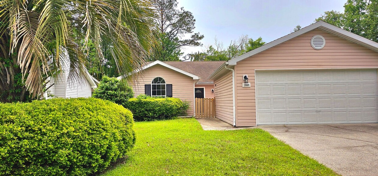 Spacious 2-Bed, 2-Bath Home with Modern Co... - Spacious 2-Bed, 2-Bath Home with Modern Co...