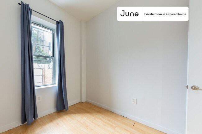 Photo - Room in Shared 4 bed/2 bath home Unidad D