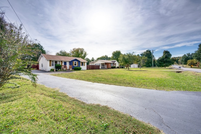 Photo - 349 Shirley Rd