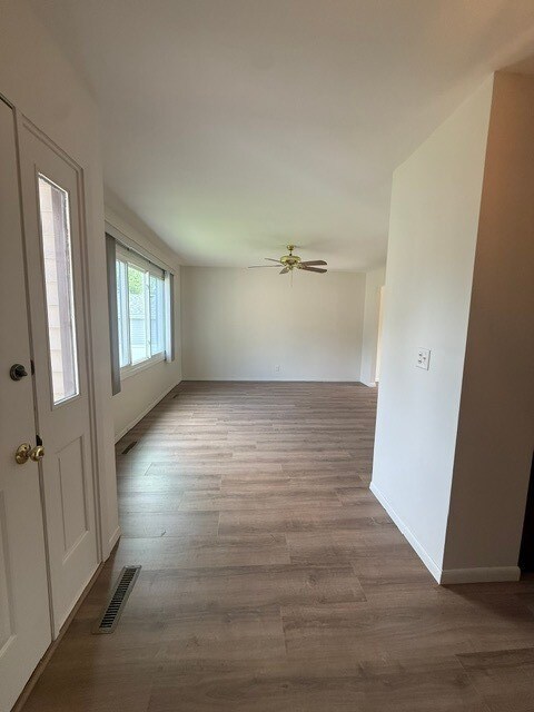 305 Somerset Dr