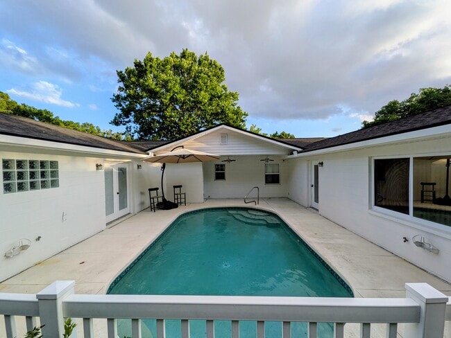 Photo - 5740 Floy Dr