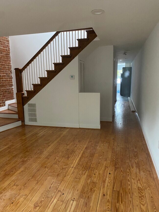 Photo - 112 15th St SE Unit A