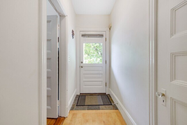 Photo - 52 Waterhouse St Unit 52