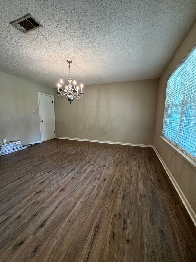 Photo - 3BD/2BA House for Lease in Jackson Park - Central Community