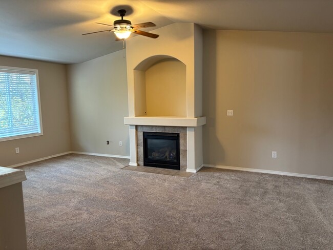 Photo - 2811 162nd St E