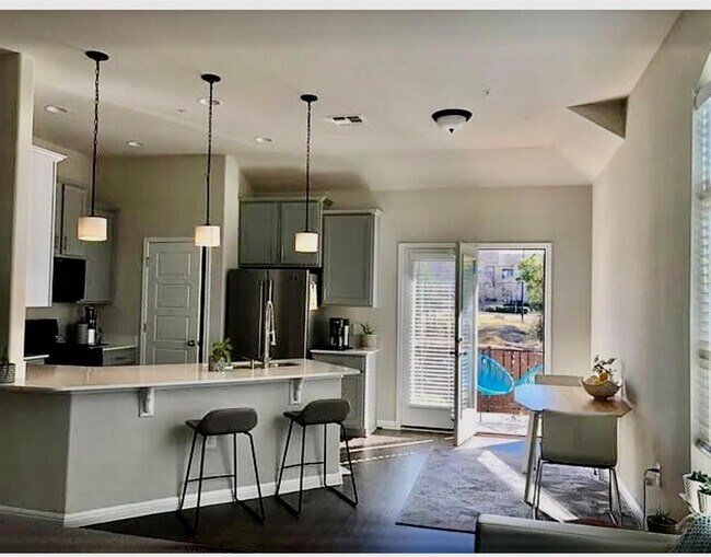 Photo - 7305 Conway Dr Unidad 503