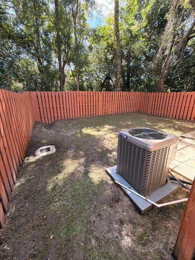 Photo - 2231 Treeo Ln