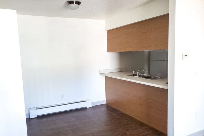 Photo - 378 Poplar St