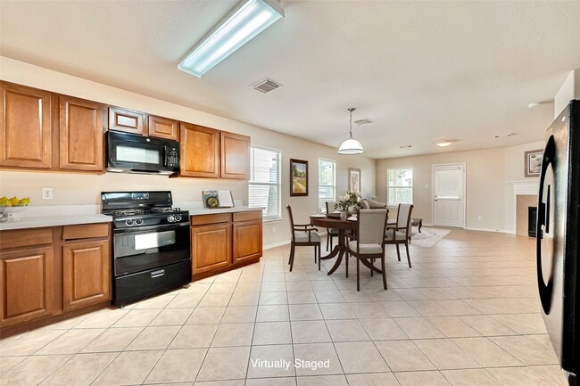 Photo - 19319 Summer Island Way