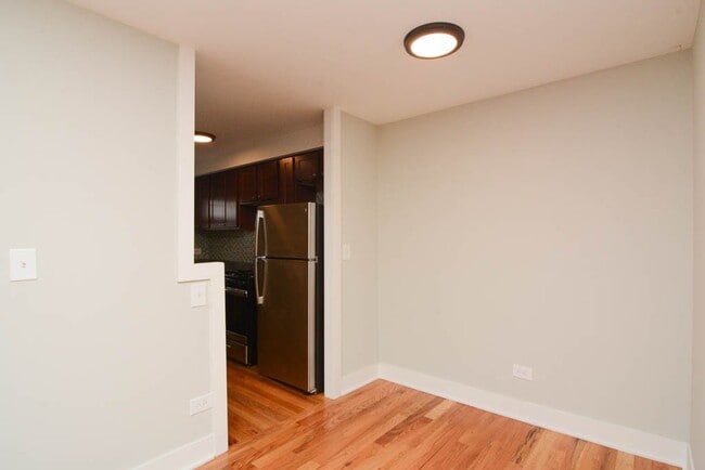 Photo - 701 Elm Pl Unit 002