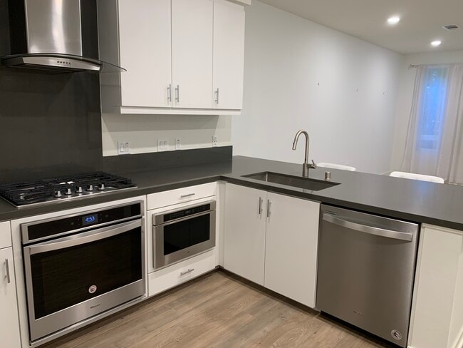 Building Photo - 2222 Nolita Unit Nolita