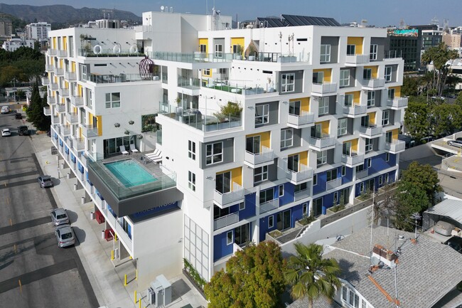 Photo - Inspire Hollywood Apartments