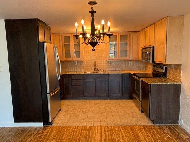 Building Photo - Two bedroom in the Placer downtown-dog neg... Unit 5K