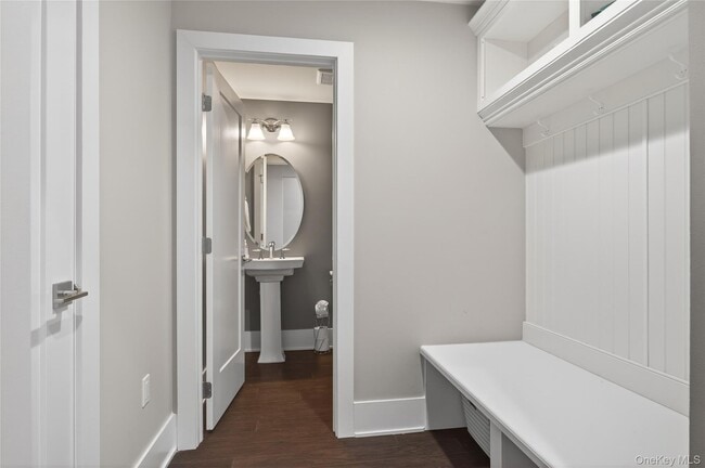 Photo - 348 Horseman Blvd