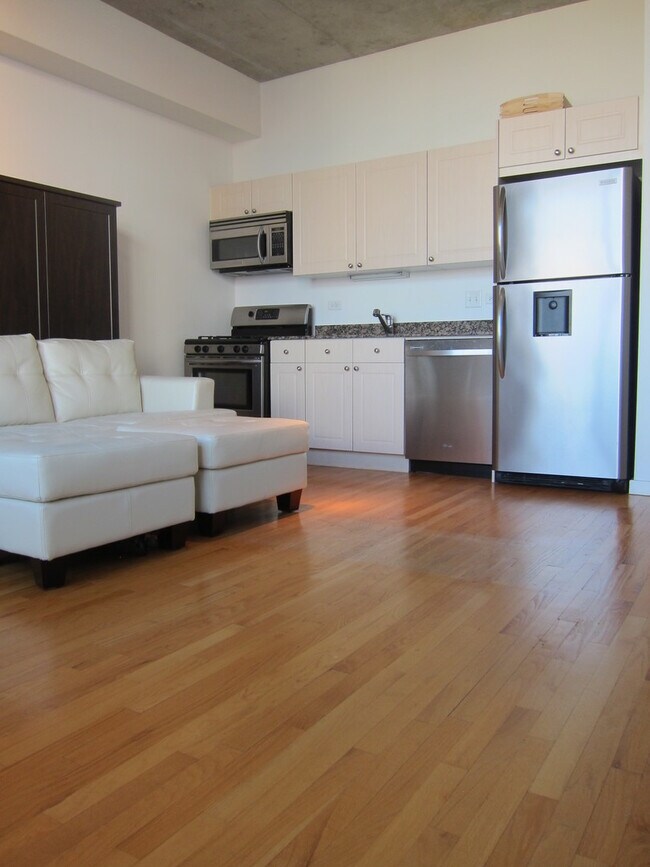 Photo - 1620 S Michigan Ave Unit 813