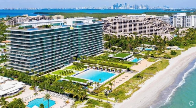 Building Photo - Oceana Key Biscayne Large 3 bedroom for rent Rental