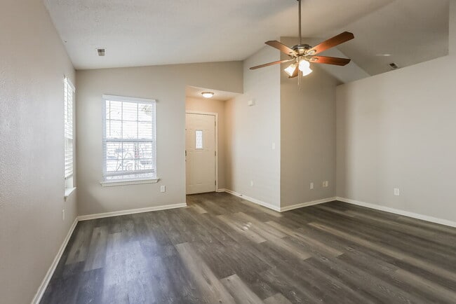 Photo - 4312 Village Trace Dr