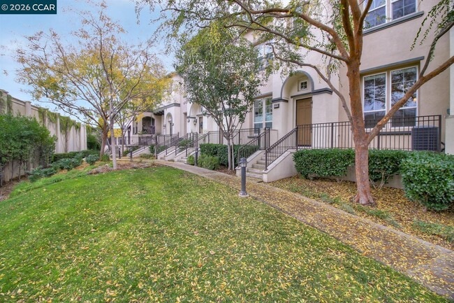 Photo - 2066 Mendocino Lane