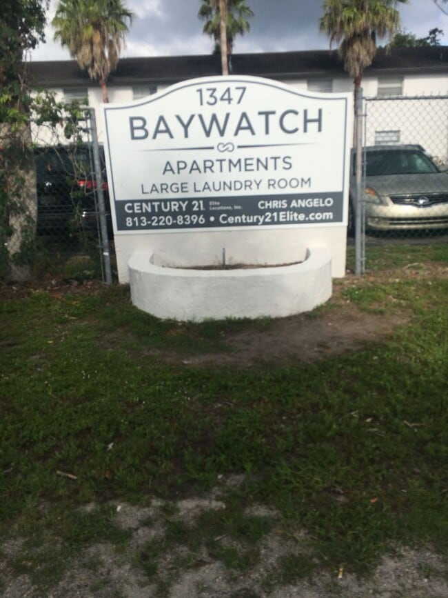 Building Photo - Baywatch Apartments- Five Minutes Driving ... Unit 8-1347/204