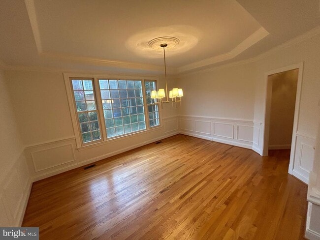 Photo - 4801 26TH St N