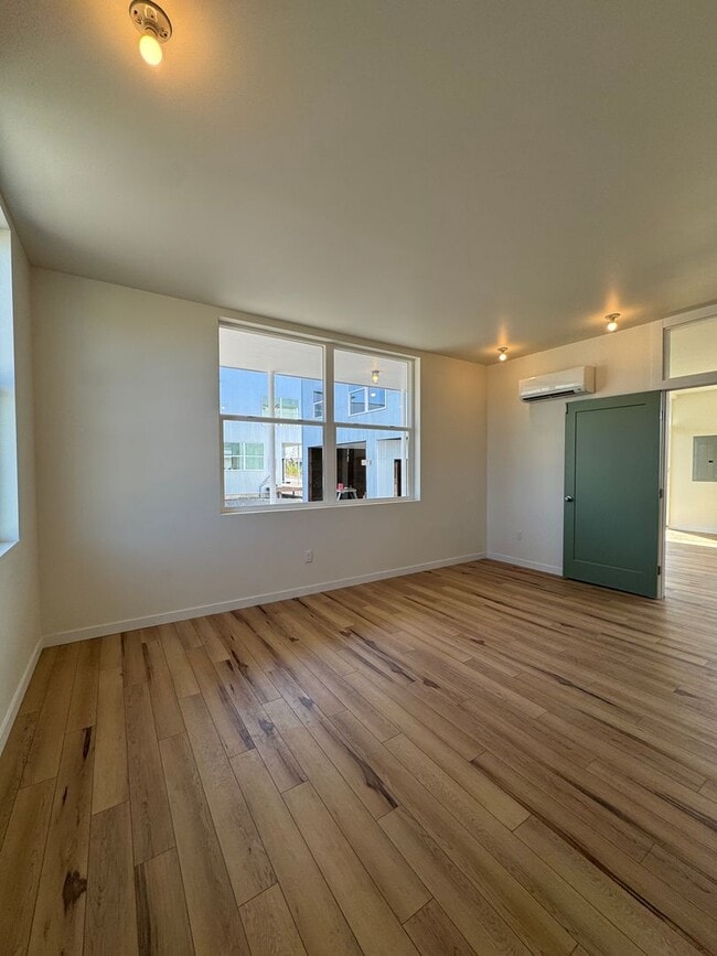 Photo - Bright 3BR/3BA with Soaring Ceilings & Lar...