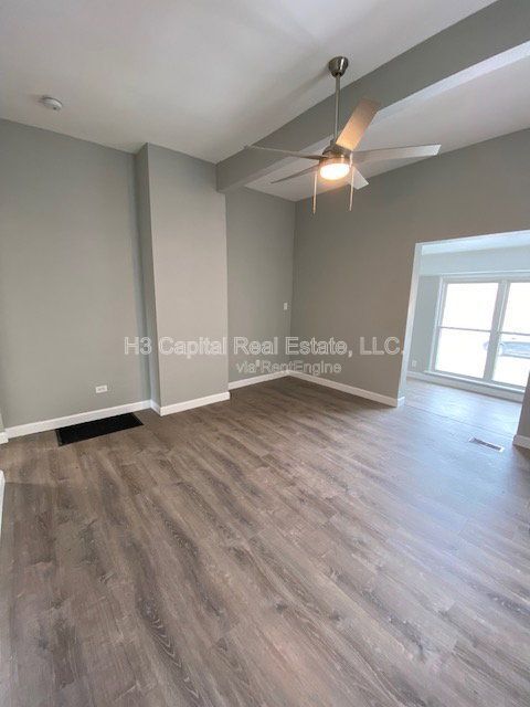 Photo - 408 W Clay St