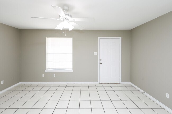 Photo - 8911 McPherson Rd Unit 4D